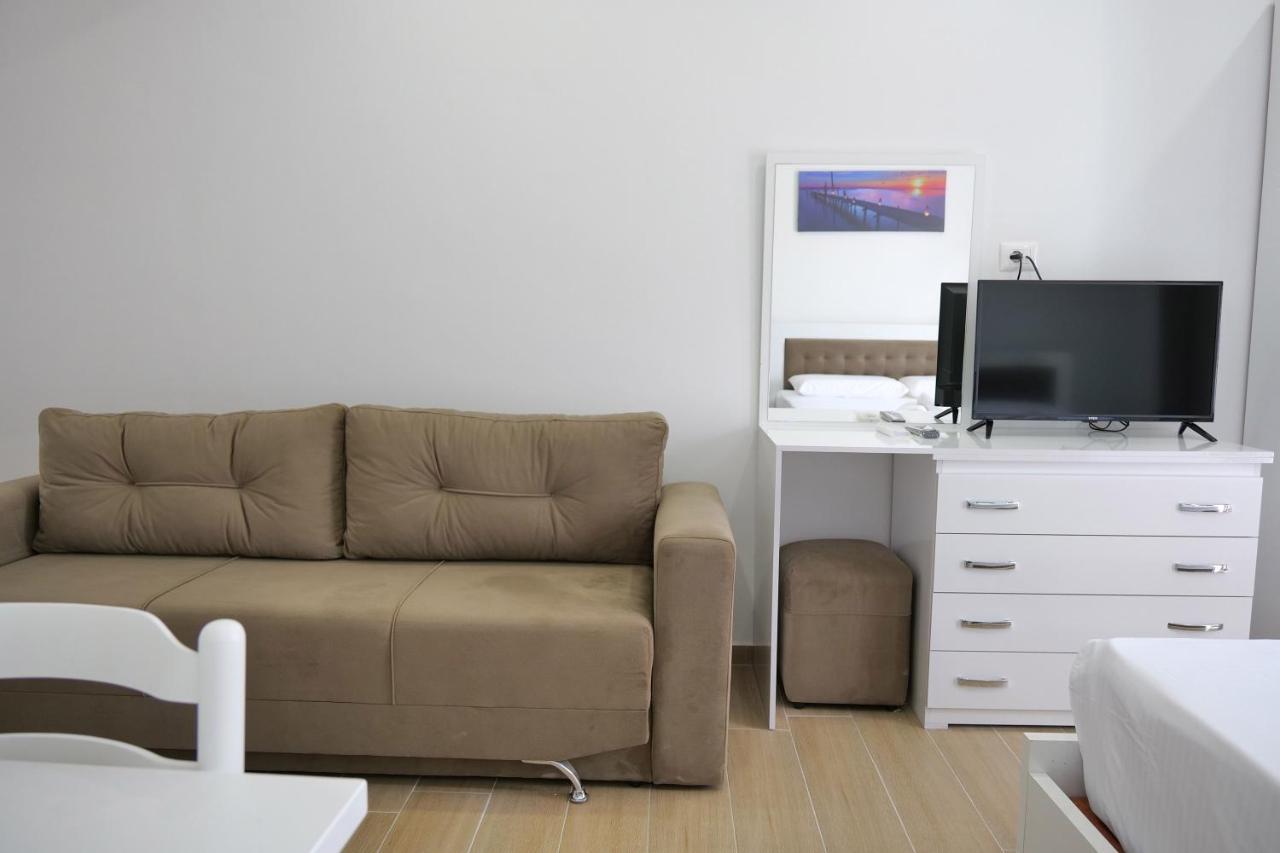 Iljo Apartments 卡萨米尔 外观 照片