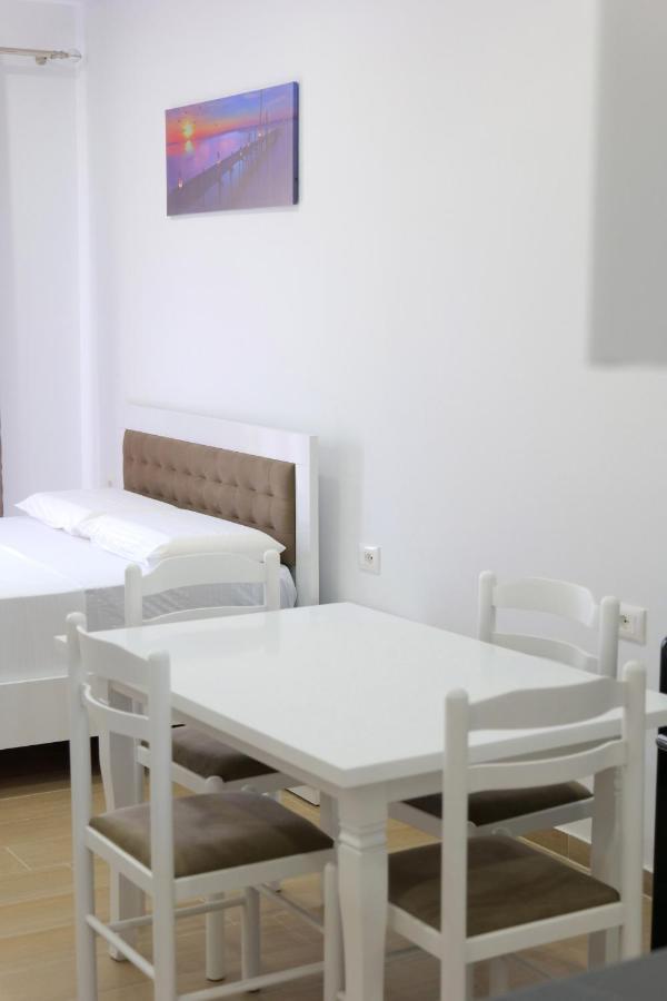 Iljo Apartments 卡萨米尔 外观 照片